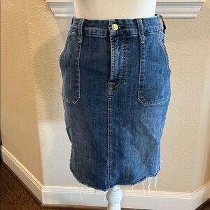 7 For All Mankind Jen7 Pencil Skirt NWT Size 2